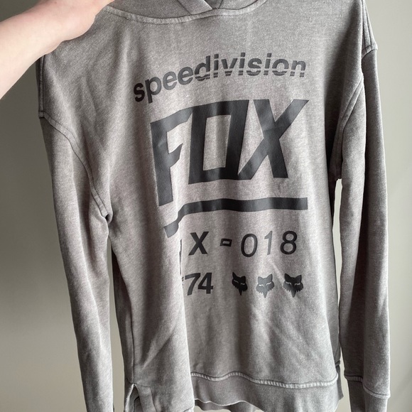 FOX hoodie😎 - Picture 3 of 4